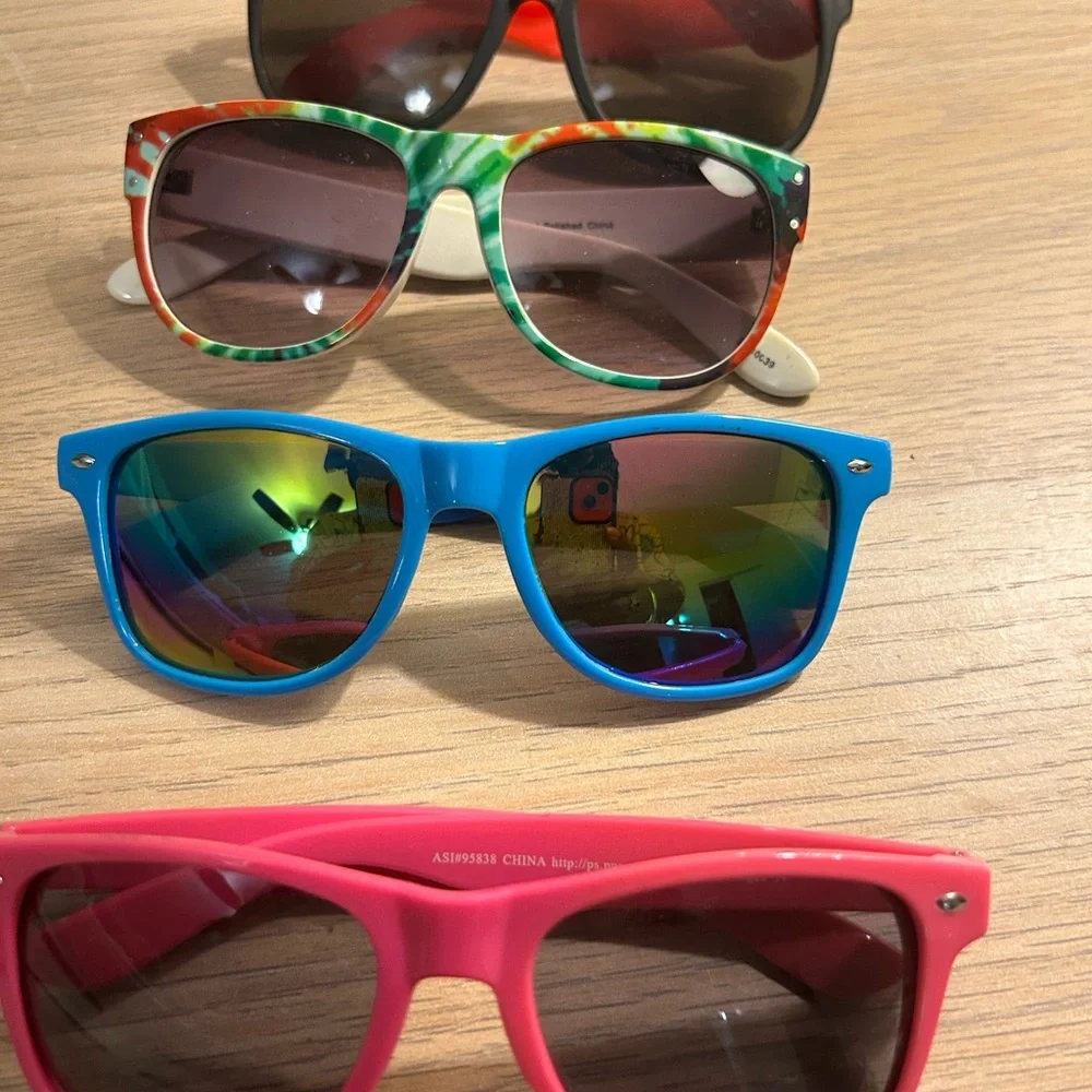 Colorful Sunglasses Set